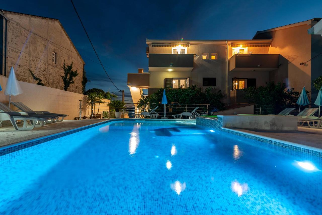 Apartments Villa Magdalena Трогир Екстериор снимка