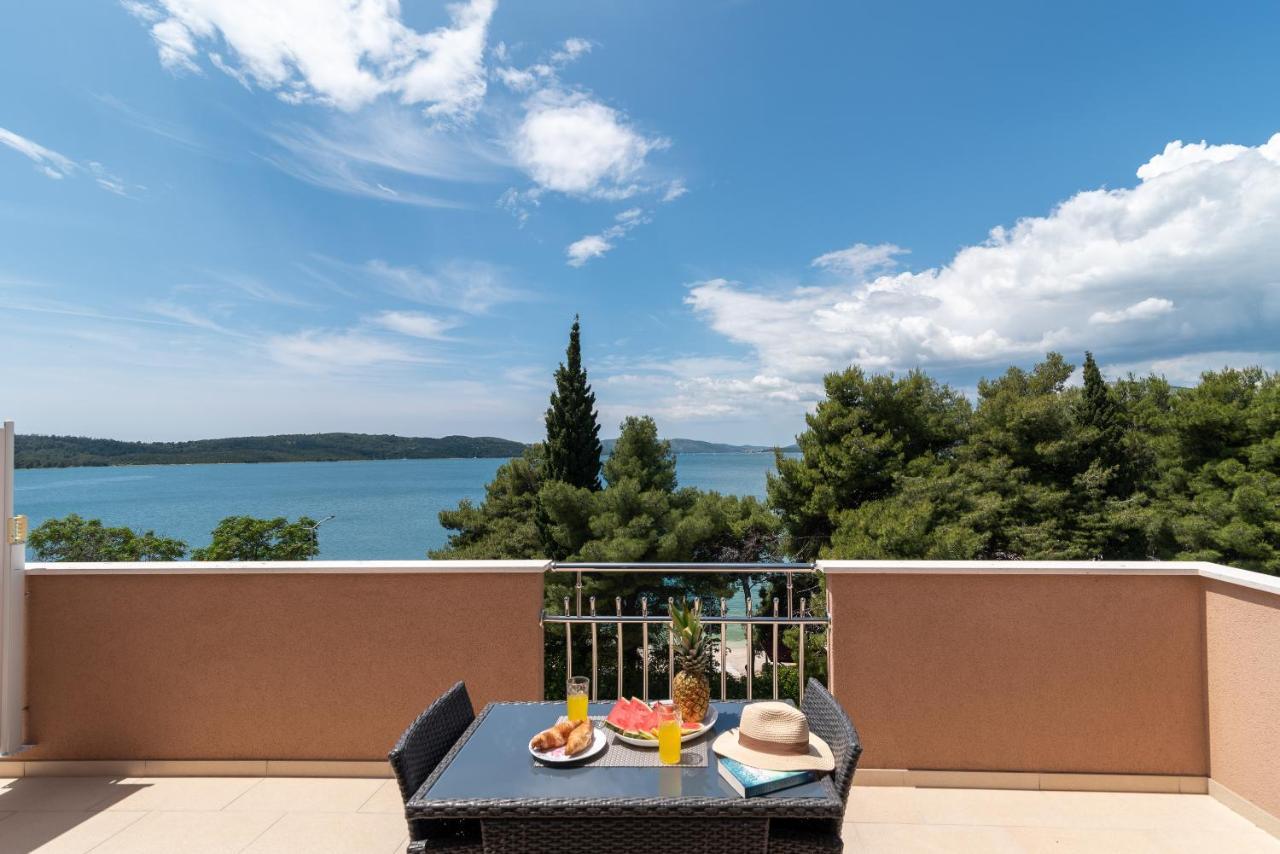 Apartments Villa Magdalena Трогир Екстериор снимка
