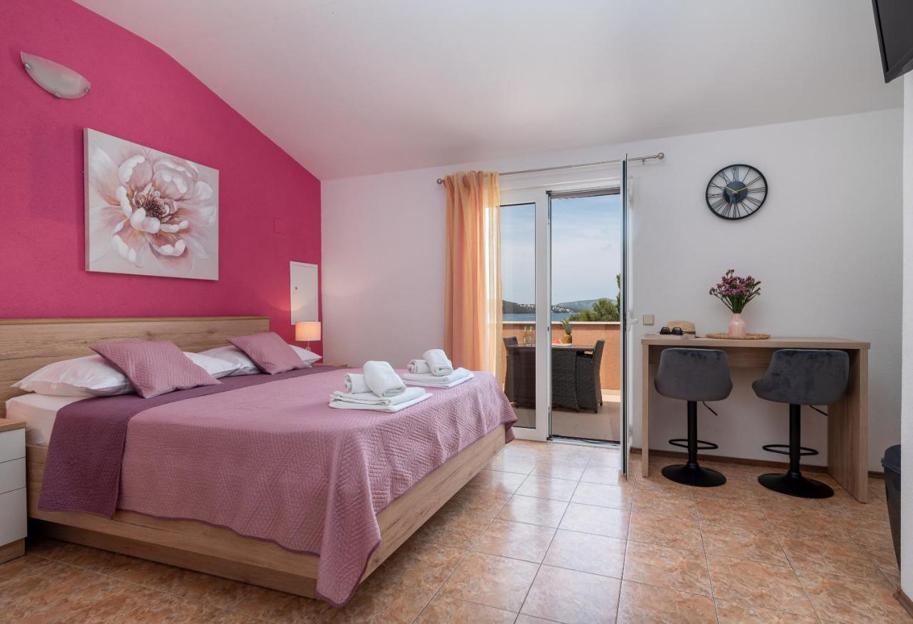 Apartments Villa Magdalena Трогир Екстериор снимка