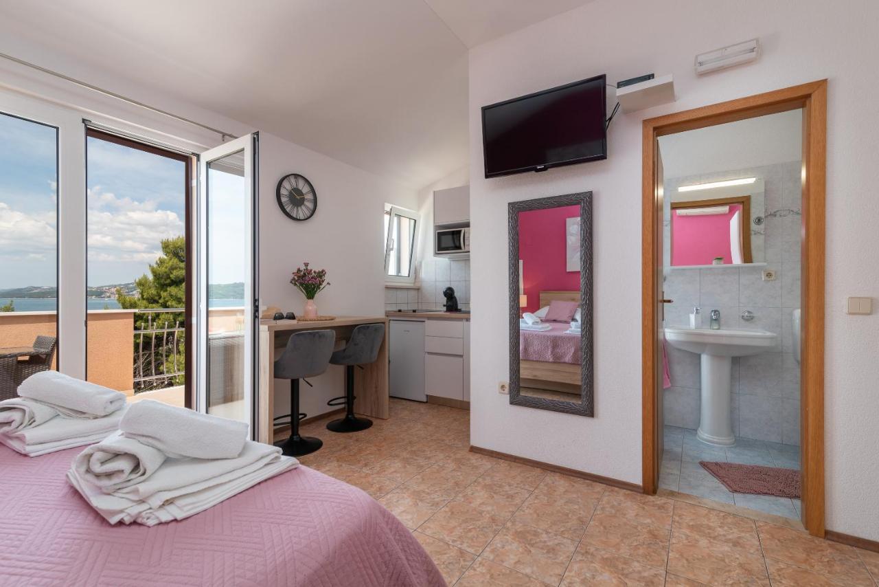 Apartments Villa Magdalena Трогир Екстериор снимка