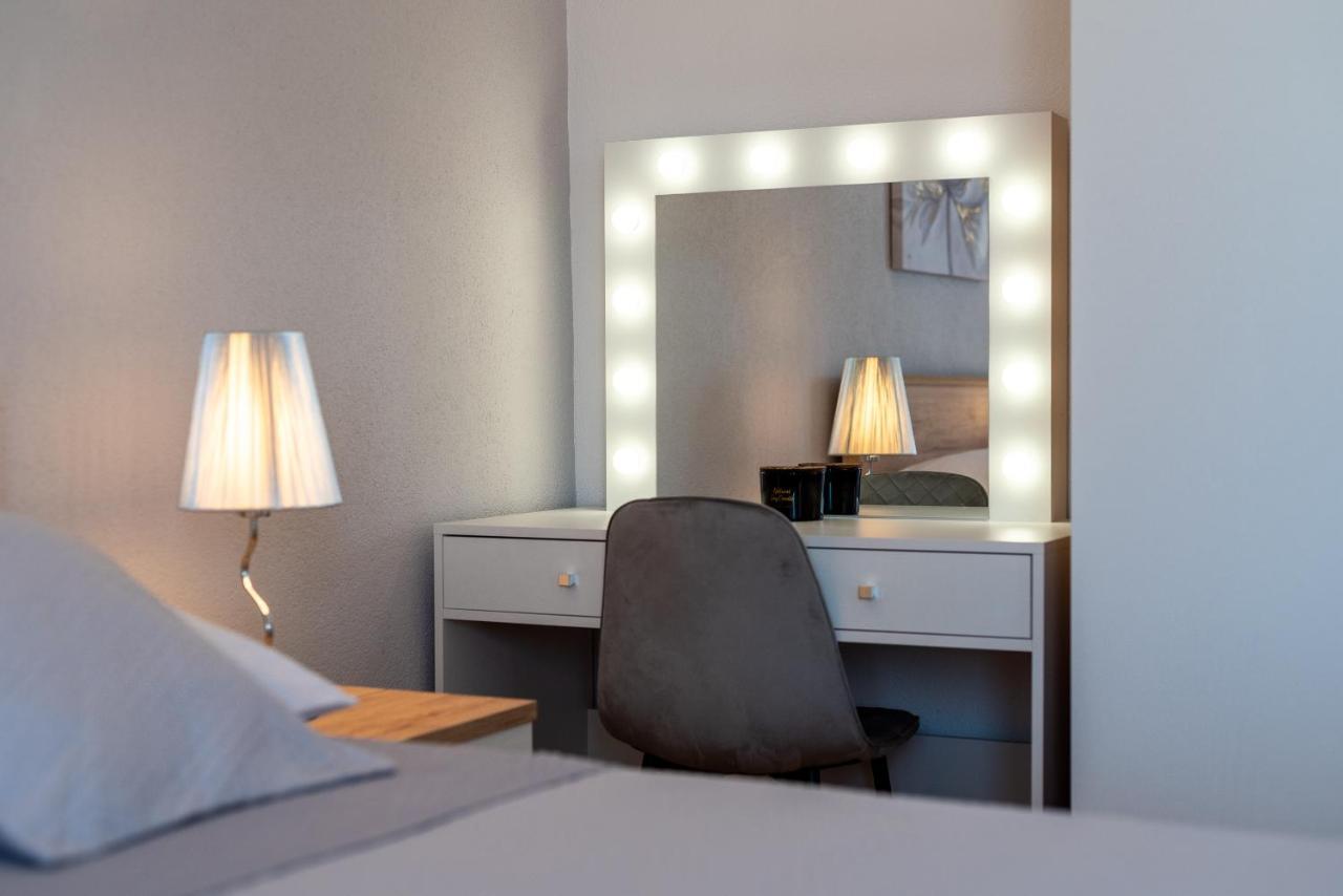 Apartments Villa Magdalena Трогир Екстериор снимка